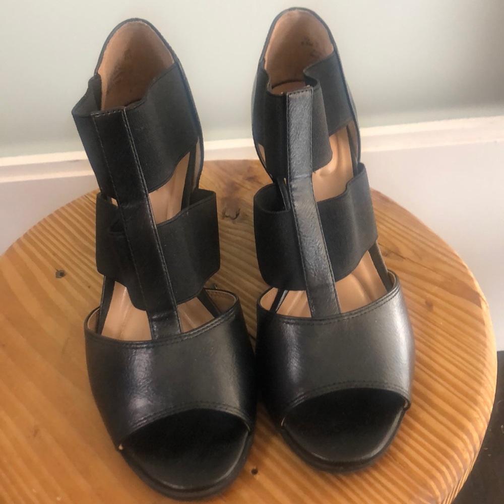 Worn only once! Black Sandal heels